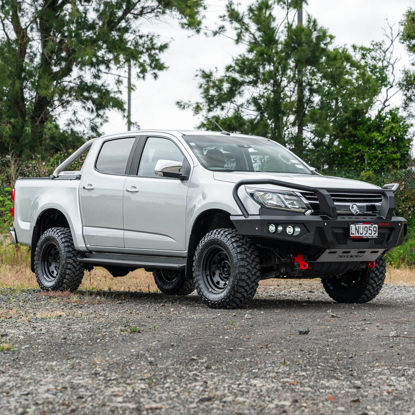 SHIELD Off-Road Triple Loop Bull Bar - Holden Colorado RG2 2016-2020