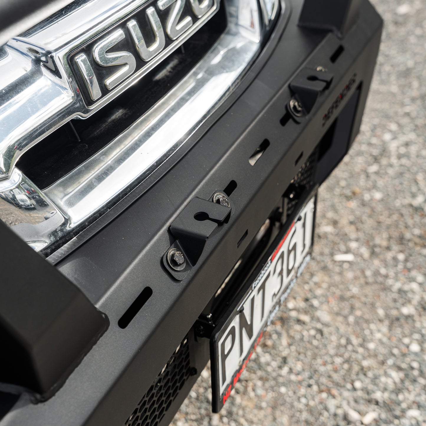 SHIELD Off-Road Triple Loop Bull Bar - Isuzu D-Max 2013-2015