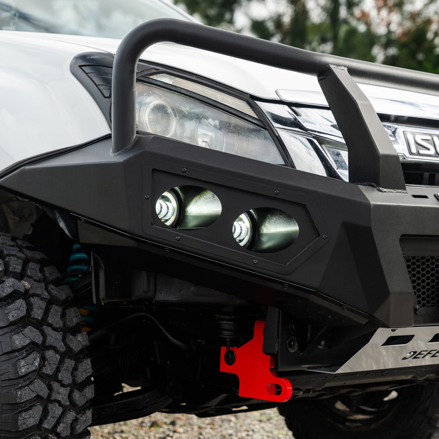 SHIELD Off-Road Triple Loop Bull Bar - Isuzu D-Max 2013-2015