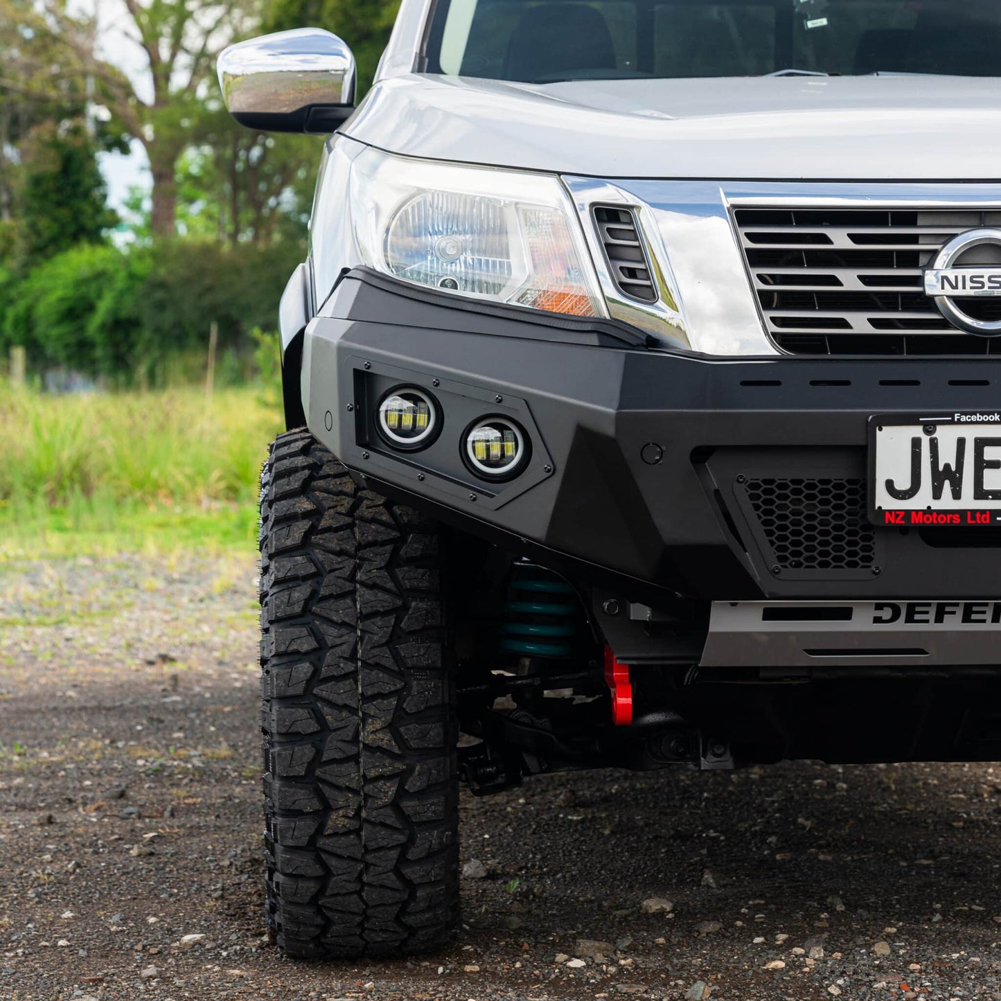 SHIELD Off-Road Loopless Bull Bar - Nissan Navara 2015-Present