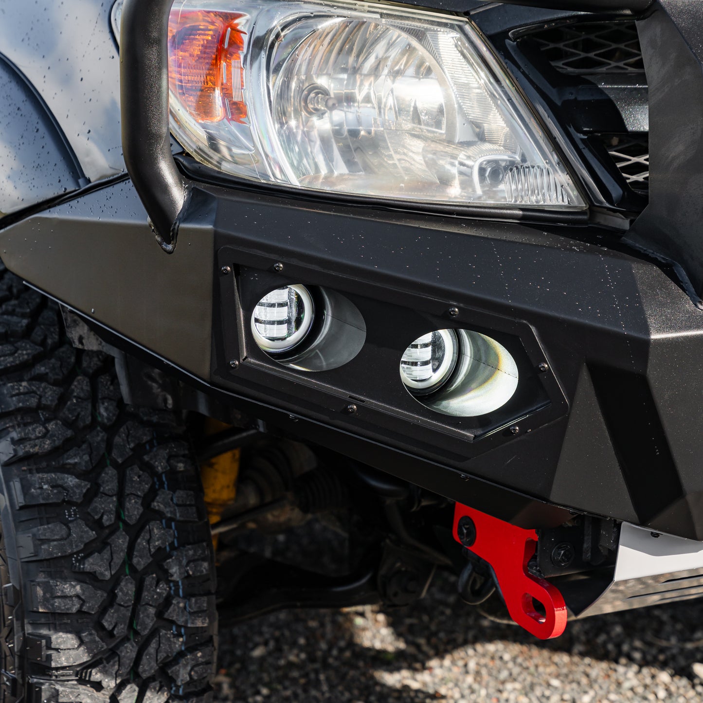 SHIELD Off-Road Triple Loop Bull Bar - Toyota Hilux N70 2005-2011