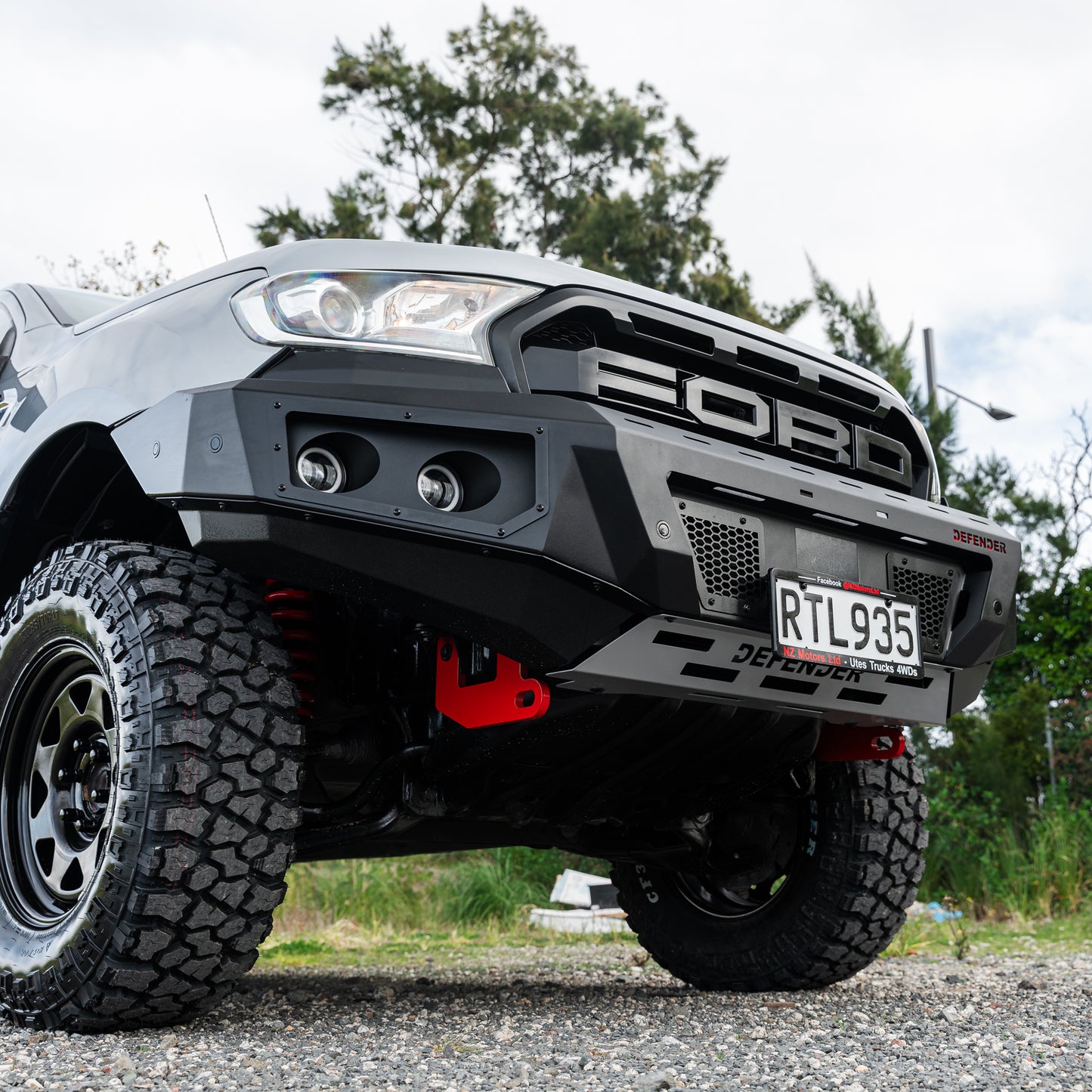 SHIELD Off-Road Loopless Bull Bar - Ford Ranger PX2 & PX3 2015-2022