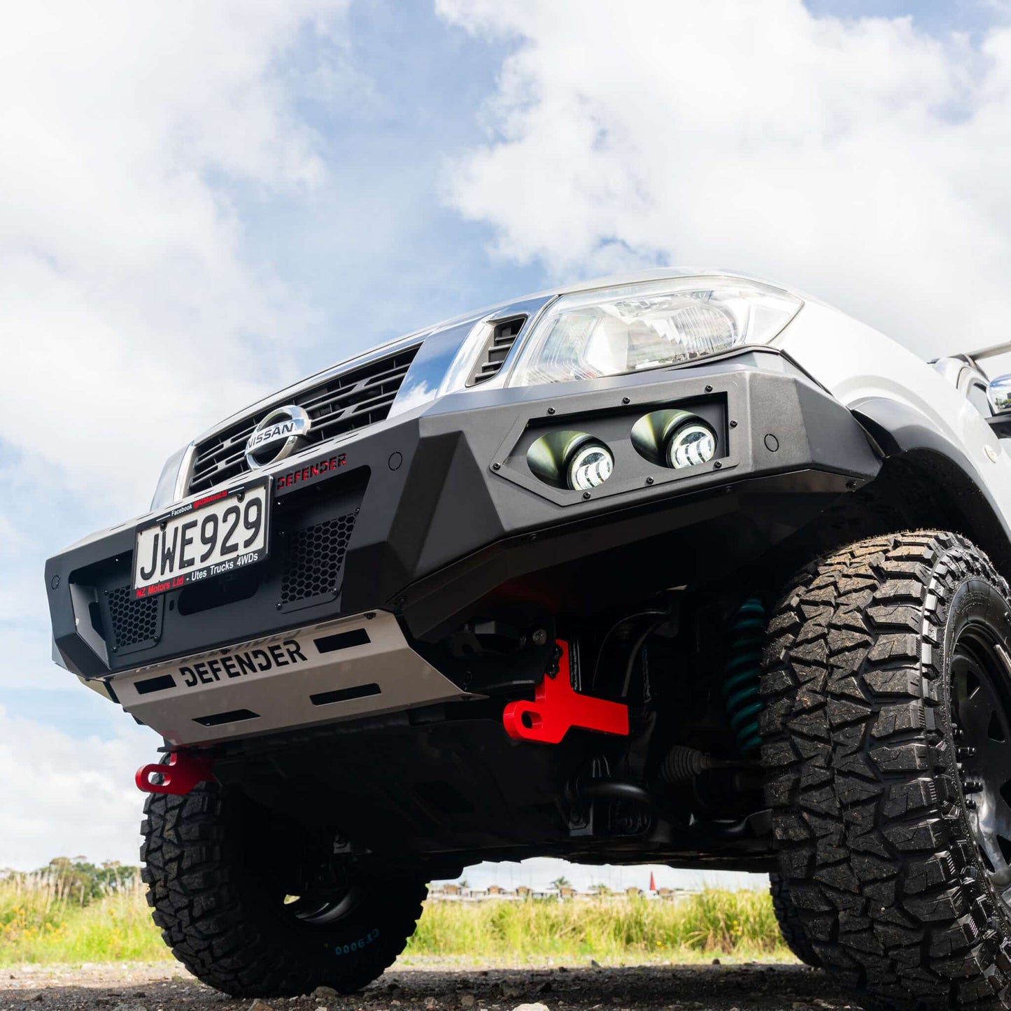 SHIELD Off-Road Loopless Bull Bar - Nissan Navara 2015-Present