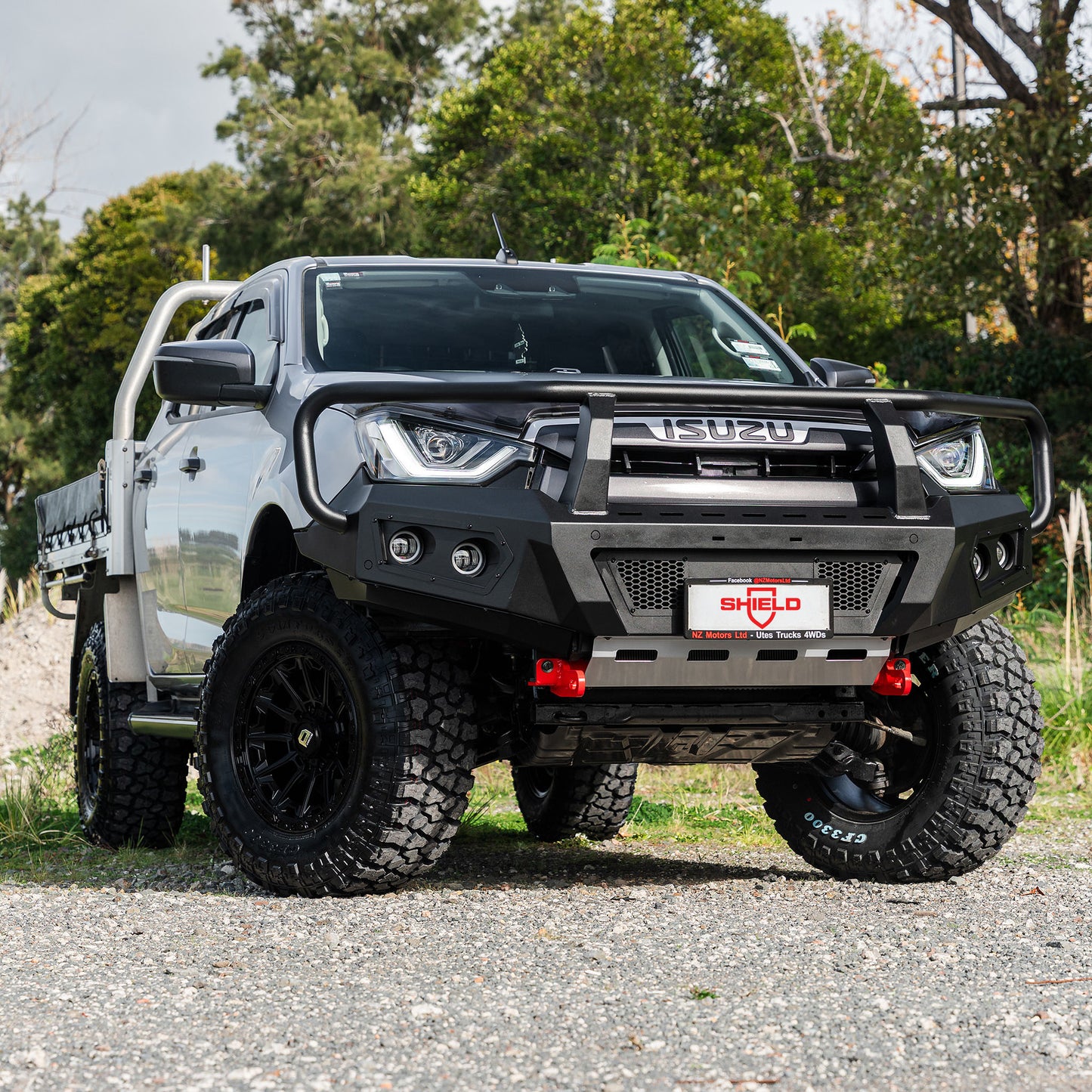 SHIELD Off-Road Triple Loop Bull Bar - Isuzu D-Max 2021-Present