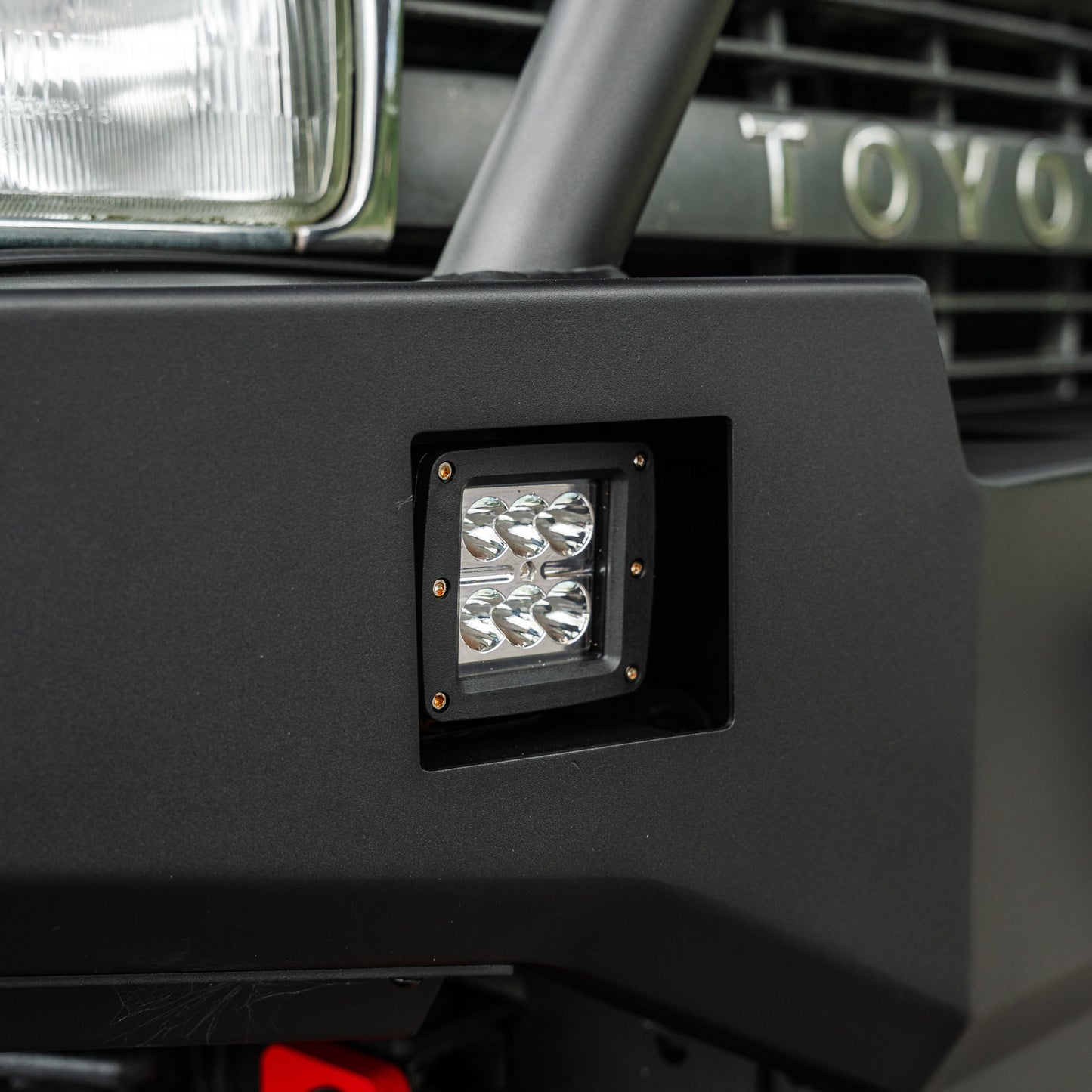SHIELD Off-Road Triple Loop Bull Bar - Toyota Land Cruiser 1990-1997 80 Series