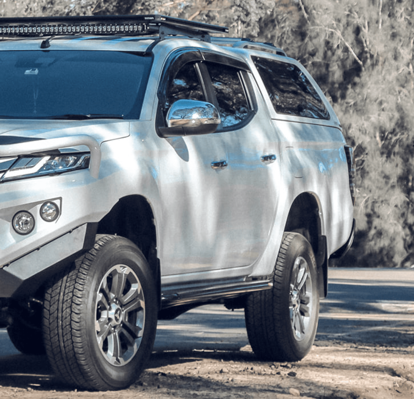 Rockarmor Steel Rockslider Side Steps To Suit Mitsubishi Triton MQ 04/2015 - 10/2018