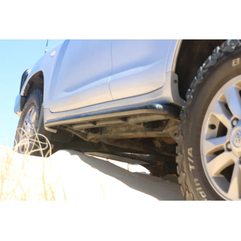Silver steel rockslider side step in steel checker plate for toyota prado 250 2024 full bar replacement